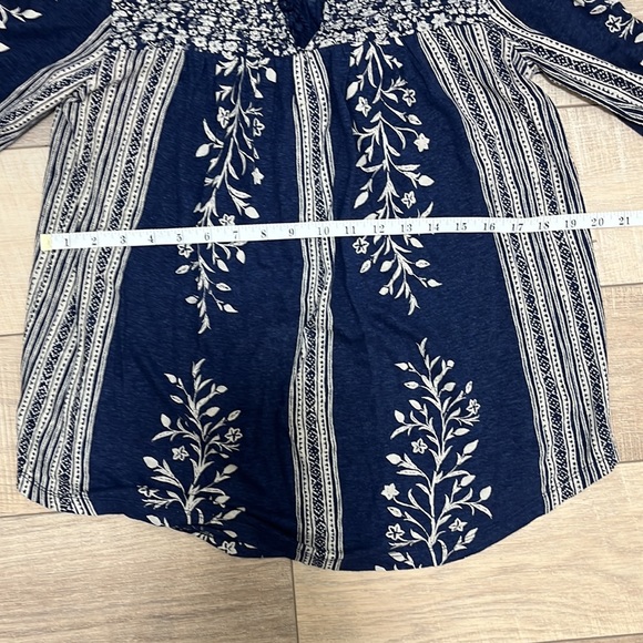 Lucky Brand Peasant Boho Long Sleeve Split Neck with Tassels Navy & Cream SZ XS - Picture 9 of 10